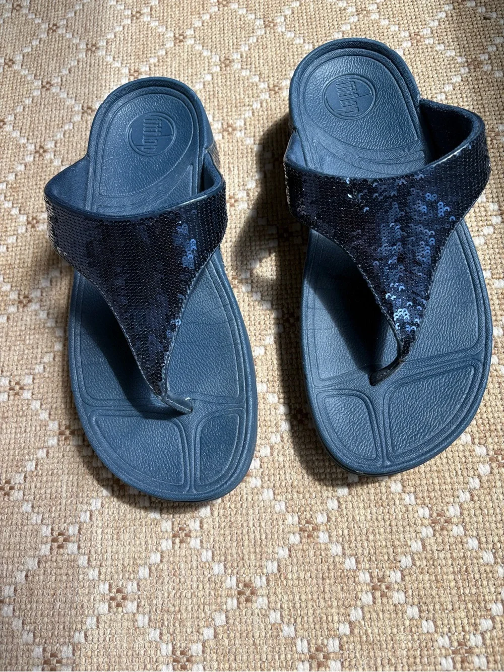 FitFlop Navy Footbed with Black Cross-Strap Slide Sandals